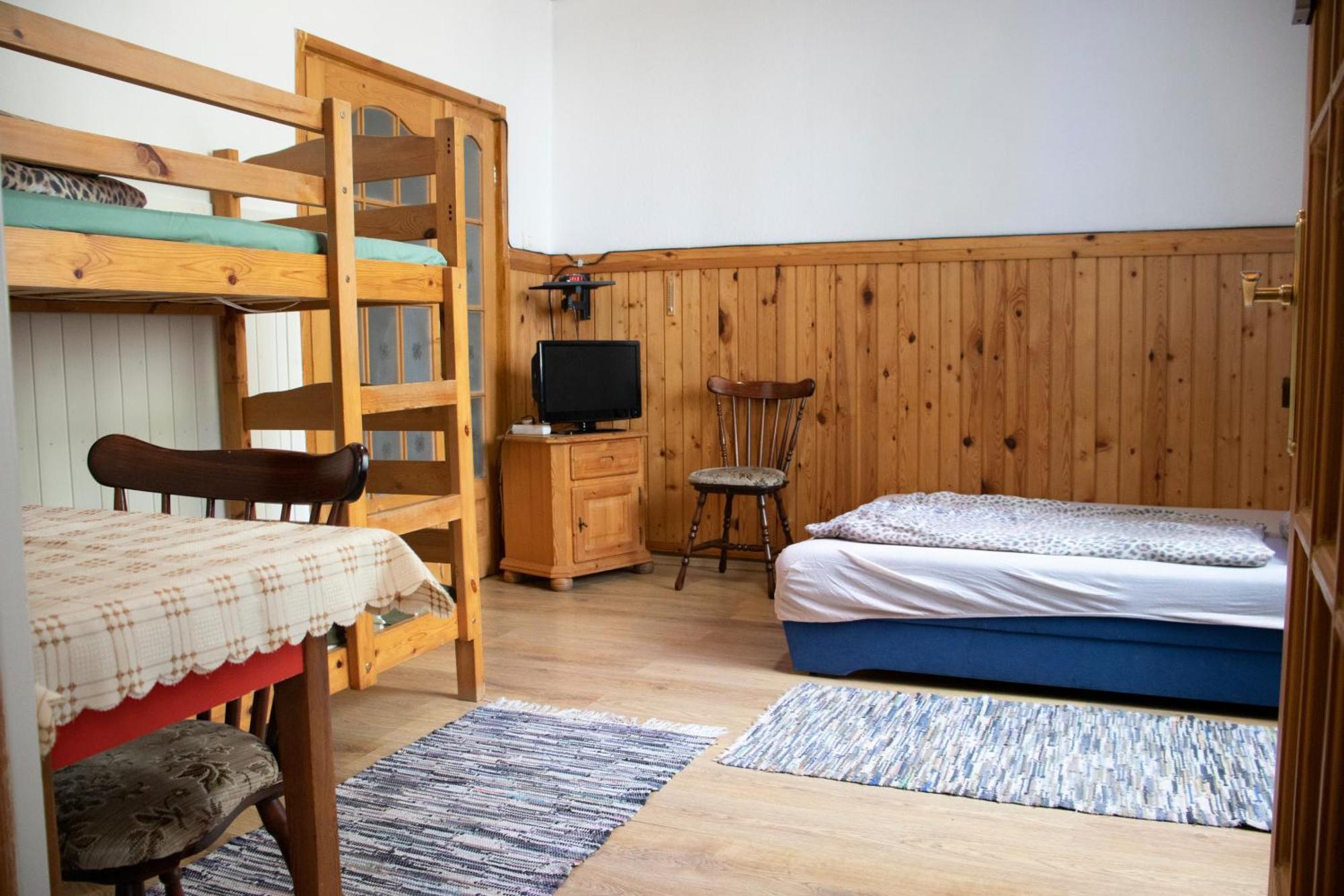 Civis Debrecen Hostel ภายนอก รูปภาพ