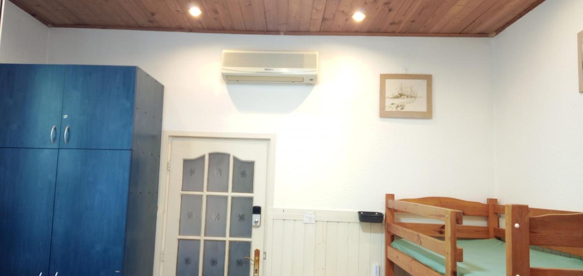 Civis Debrecen Hostel ภายนอก รูปภาพ